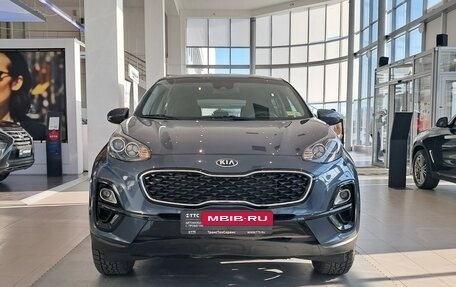 KIA Sportage IV рестайлинг, 2018 год, 2 190 000 рублей, 2 фотография