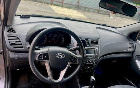 Hyundai Solaris II рестайлинг, 2015 год, 1 070 000 рублей, 17 фотография