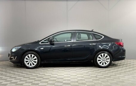 Opel Astra J, 2013 год, 635 000 рублей, 2 фотография