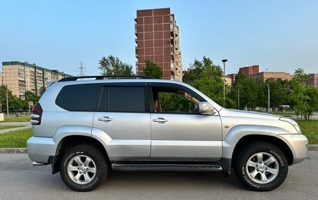 Toyota Land Cruiser Prado 120 рестайлинг, 2007 год, 2 400 000 рублей, 11 фотография