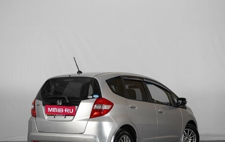 Honda Fit III, 2013 год, 1 049 000 рублей, 5 фотография