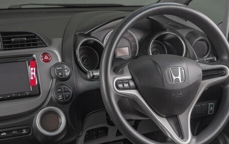 Honda Fit III, 2013 год, 1 049 000 рублей, 16 фотография