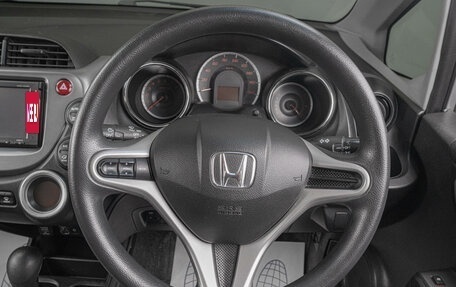 Honda Fit III, 2013 год, 1 049 000 рублей, 11 фотография