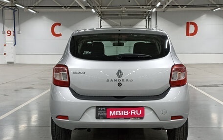 Renault Sandero II рестайлинг, 2017 год, 800 000 рублей, 7 фотография