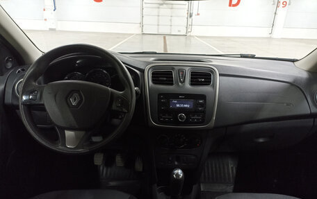 Renault Sandero II рестайлинг, 2017 год, 800 000 рублей, 17 фотография