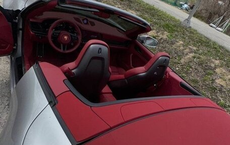 Porsche 911, 2022 год, 16 000 000 рублей, 10 фотография