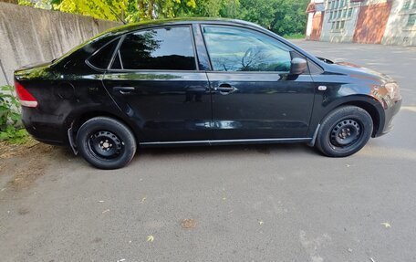 Volkswagen Polo VI (EU Market), 2013 год, 750 000 рублей, 2 фотография