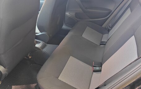 Volkswagen Polo VI (EU Market), 2013 год, 750 000 рублей, 6 фотография