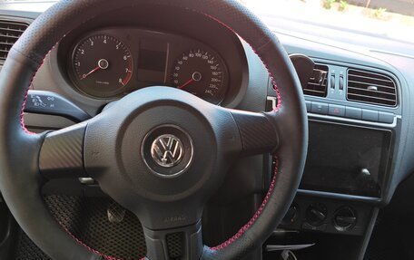 Volkswagen Polo VI (EU Market), 2013 год, 750 000 рублей, 8 фотография
