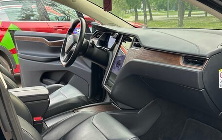 Tesla Model X I, 2018 год, 4 500 000 рублей, 17 фотография