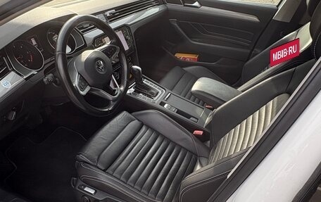 Volkswagen Passat B8 рестайлинг, 2020 год, 2 100 000 рублей, 4 фотография