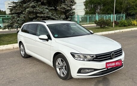 Volkswagen Passat B8 рестайлинг, 2020 год, 2 100 000 рублей, 3 фотография