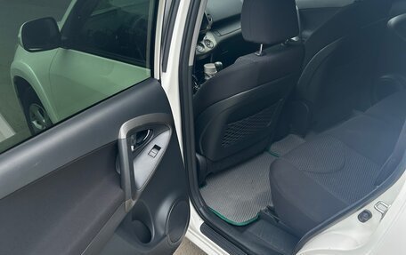 Toyota RAV4, 2012 год, 1 600 000 рублей, 11 фотография