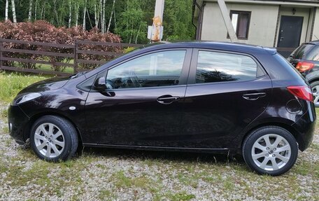 Mazda 2 III, 2014 год, 1 050 000 рублей, 3 фотография
