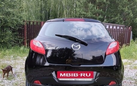 Mazda 2 III, 2014 год, 1 050 000 рублей, 4 фотография