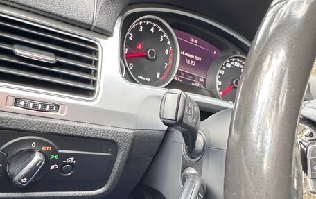 Volkswagen Touareg III, 2016 год, 2 900 000 рублей, 25 фотография