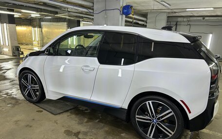 BMW i3 I01 рестайлинг, 2017 год, 2 100 000 рублей, 4 фотография