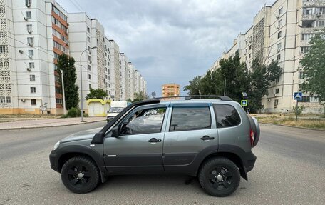Chevrolet Niva I рестайлинг, 2014 год, 870 000 рублей, 3 фотография