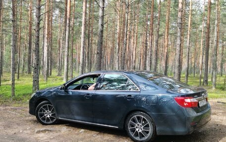 Toyota Camry, 2011 год, 2 100 000 рублей, 8 фотография
