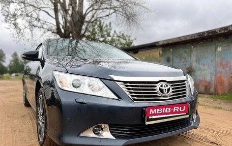 Toyota Camry, 2011 год, 2 100 000 рублей, 5 фотография