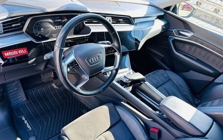 Audi e-tron I, 2019 год, 3 900 000 рублей, 21 фотография