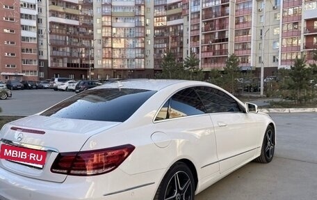 Mercedes-Benz E-Класс, 2013 год, 1 875 000 рублей, 3 фотография