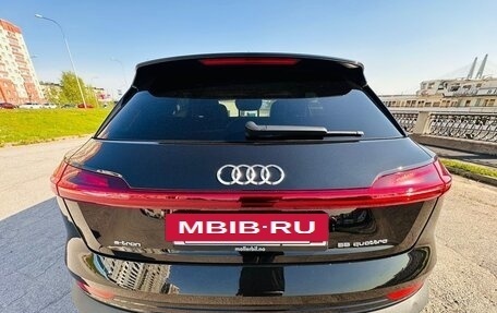 Audi e-tron I, 2019 год, 3 900 000 рублей, 27 фотография