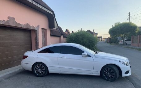 Mercedes-Benz E-Класс, 2013 год, 1 875 000 рублей, 12 фотография