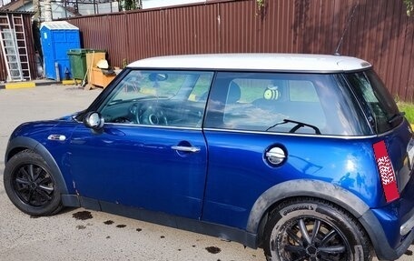 MINI Hatch, 2001 год, 590 000 рублей, 4 фотография
