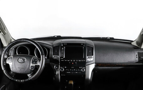 Toyota Land Cruiser 200, 2007 год, 2 364 000 рублей, 17 фотография