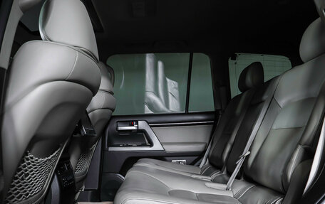 Toyota Land Cruiser 200, 2007 год, 2 364 000 рублей, 13 фотография
