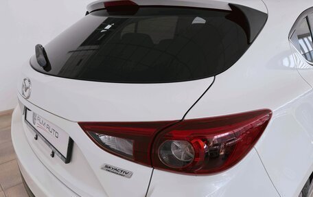 Mazda Axela, 2015 год, 1 350 000 рублей, 14 фотография