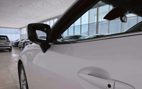 Mazda Axela, 2015 год, 1 350 000 рублей, 19 фотография