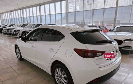 Mazda Axela, 2015 год, 1 350 000 рублей, 6 фотография