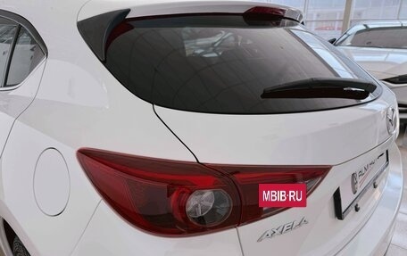 Mazda Axela, 2015 год, 1 350 000 рублей, 13 фотография