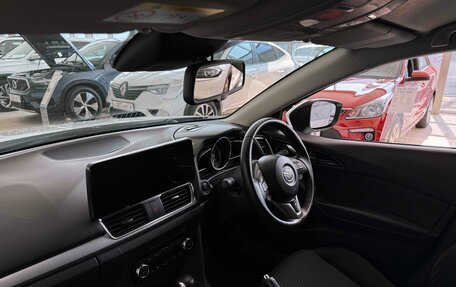 Mazda Axela, 2015 год, 1 350 000 рублей, 31 фотография