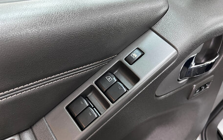 Nissan Pathfinder, 2011 год, 1 495 000 рублей, 17 фотография
