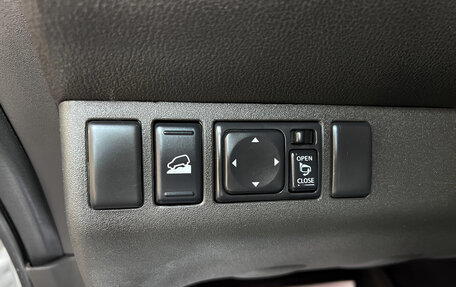Nissan Pathfinder, 2011 год, 1 495 000 рублей, 21 фотография