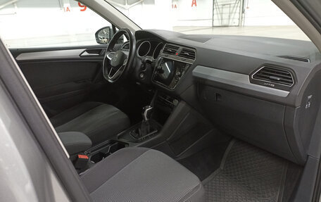 Volkswagen Tiguan II, 2021 год, 2 679 072 рублей, 13 фотография