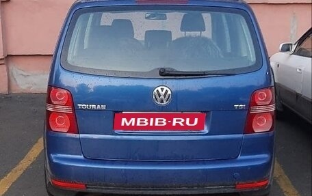 Volkswagen Touran III, 2007 год, 647 000 рублей, 3 фотография