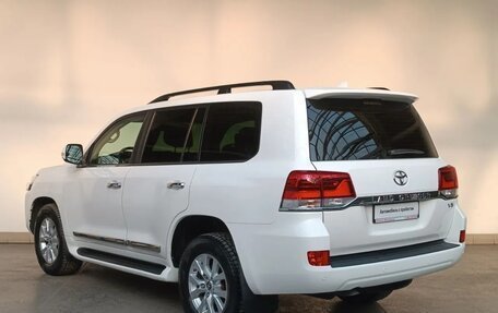 Toyota Land Cruiser 200, 2019 год, 6 850 000 рублей, 7 фотография