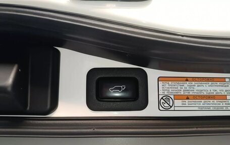 Toyota Land Cruiser 200, 2019 год, 6 850 000 рублей, 13 фотография