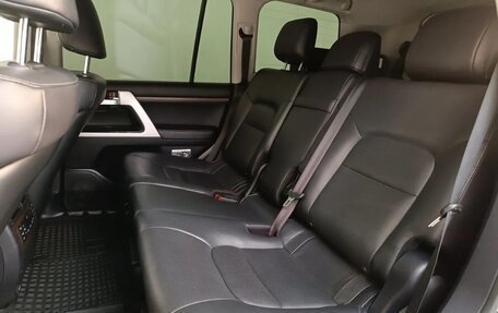 Toyota Land Cruiser 200, 2019 год, 6 850 000 рублей, 17 фотография