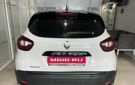 Renault Kaptur I рестайлинг, 2016 год, 959 000 рублей, 3 фотография