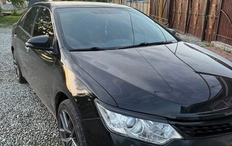 Toyota Camry, 2015 год, 2 050 000 рублей, 1 фотография