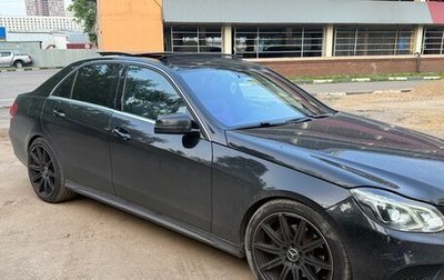 Mercedes-Benz E-Класс, 2015 год, 1 850 000 рублей, 1 фотография