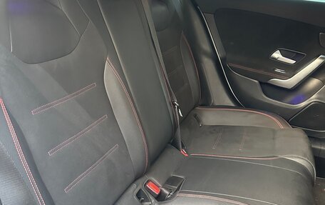 Mercedes-Benz CLA, 2020 год, 3 500 000 рублей, 10 фотография