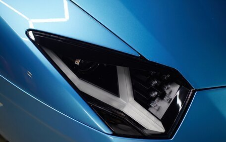 Lamborghini Aventador I рестайлинг, 2018 год, 39 900 000 рублей, 2 фотография