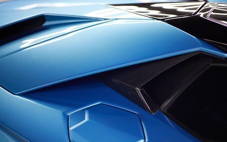 Lamborghini Aventador I рестайлинг, 2018 год, 39 900 000 рублей, 12 фотография