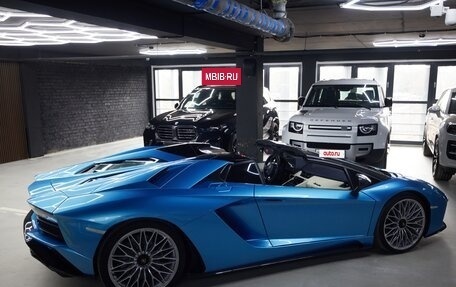 Lamborghini Aventador I рестайлинг, 2018 год, 39 900 000 рублей, 11 фотография